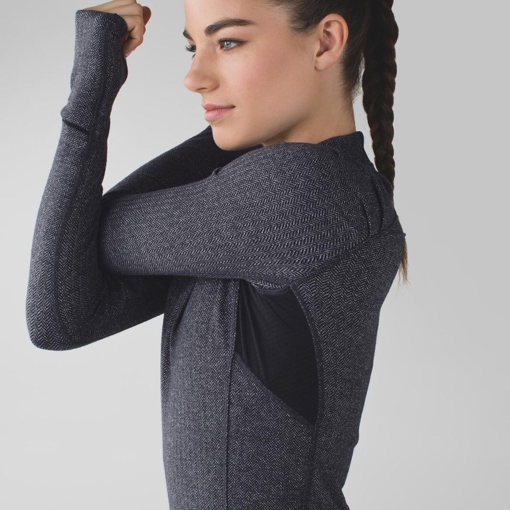 Lululemon think fast long sleeve